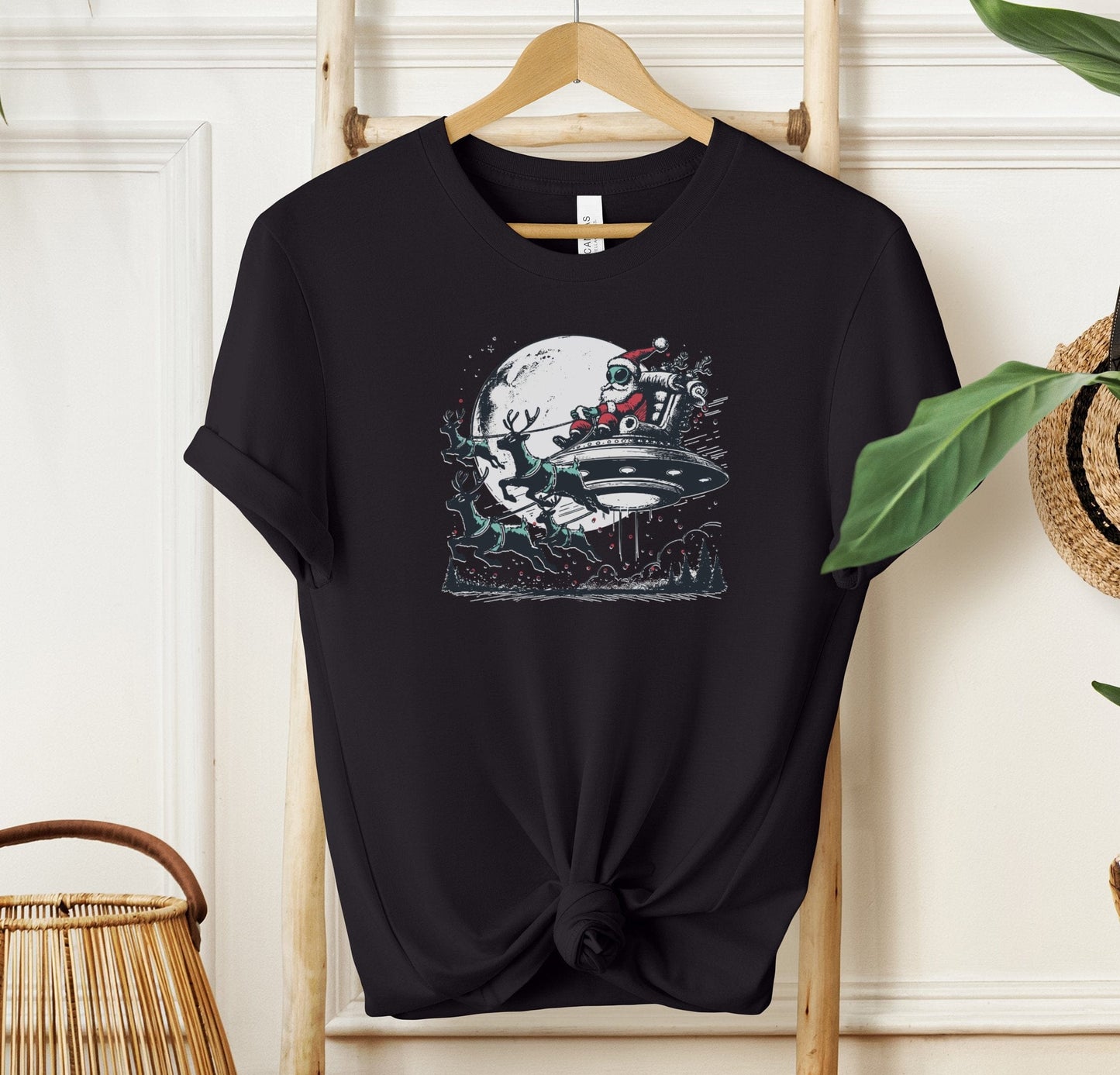 Alien Santa T-shirt