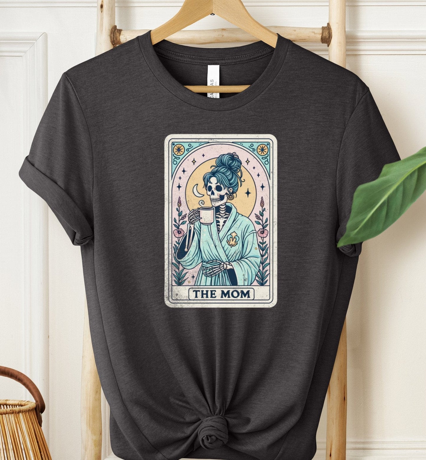 The Mom T-shirt