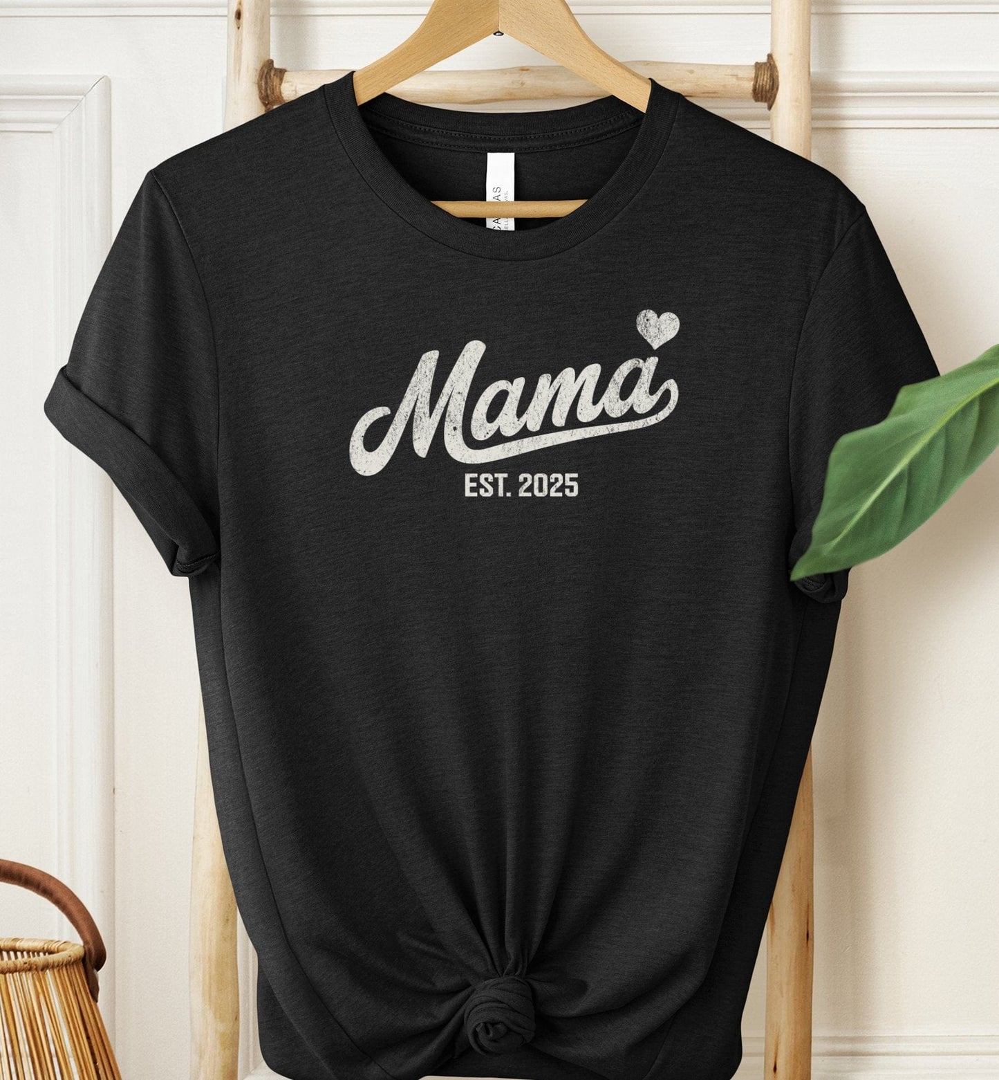 Mama Heart Est 2025 T-shirt