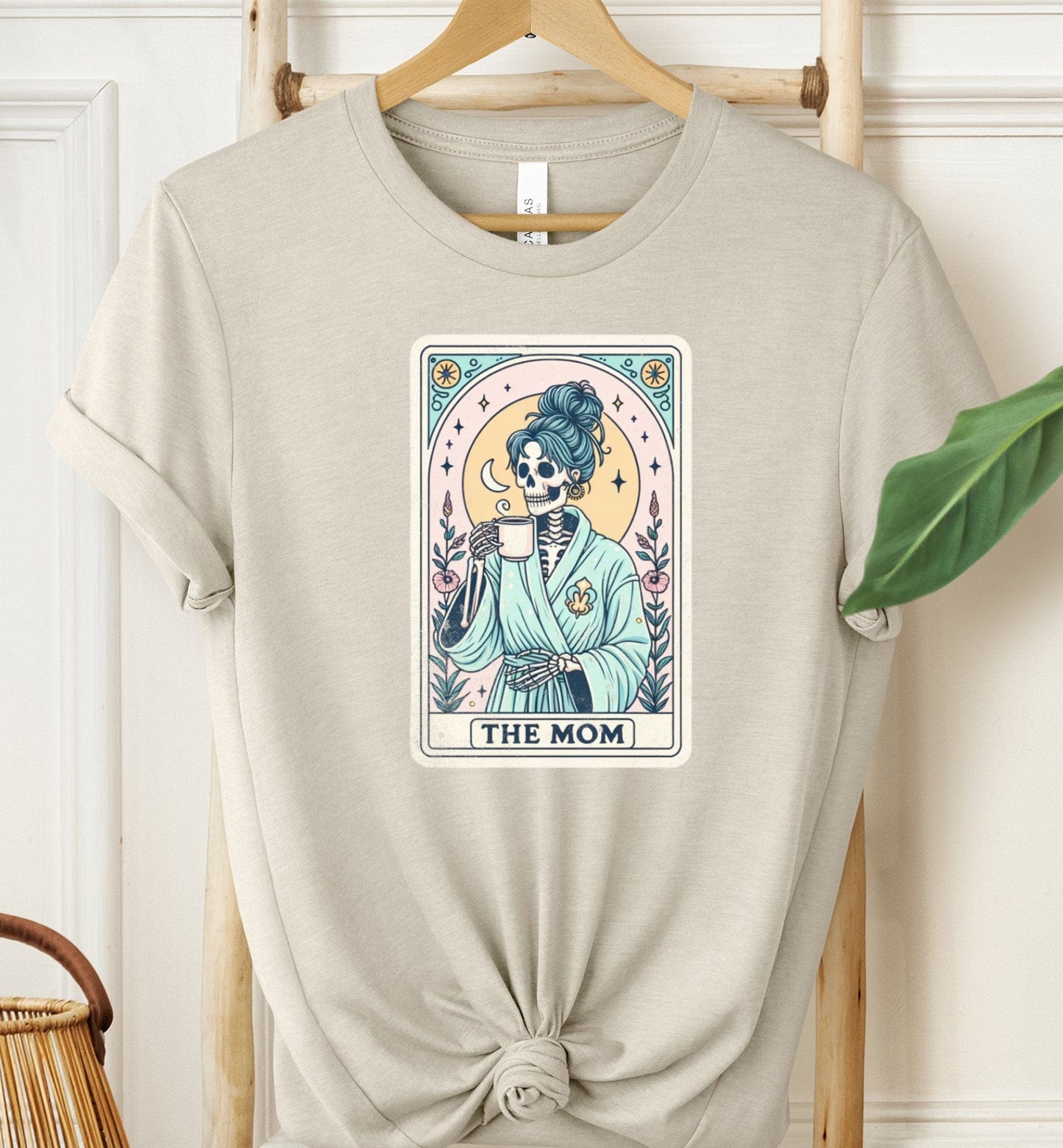 The Mom T-shirt