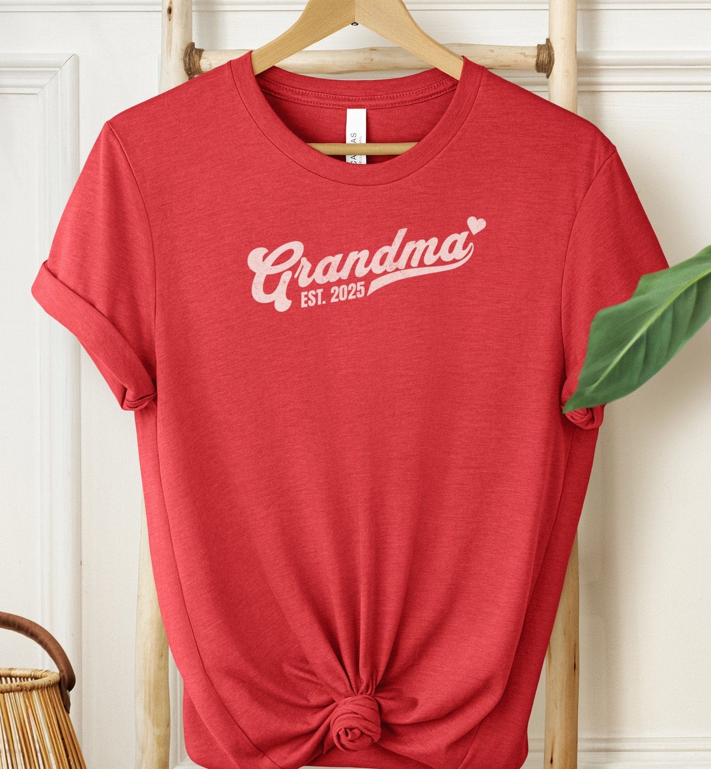 Grandma Heart Est 2025 T-shirt