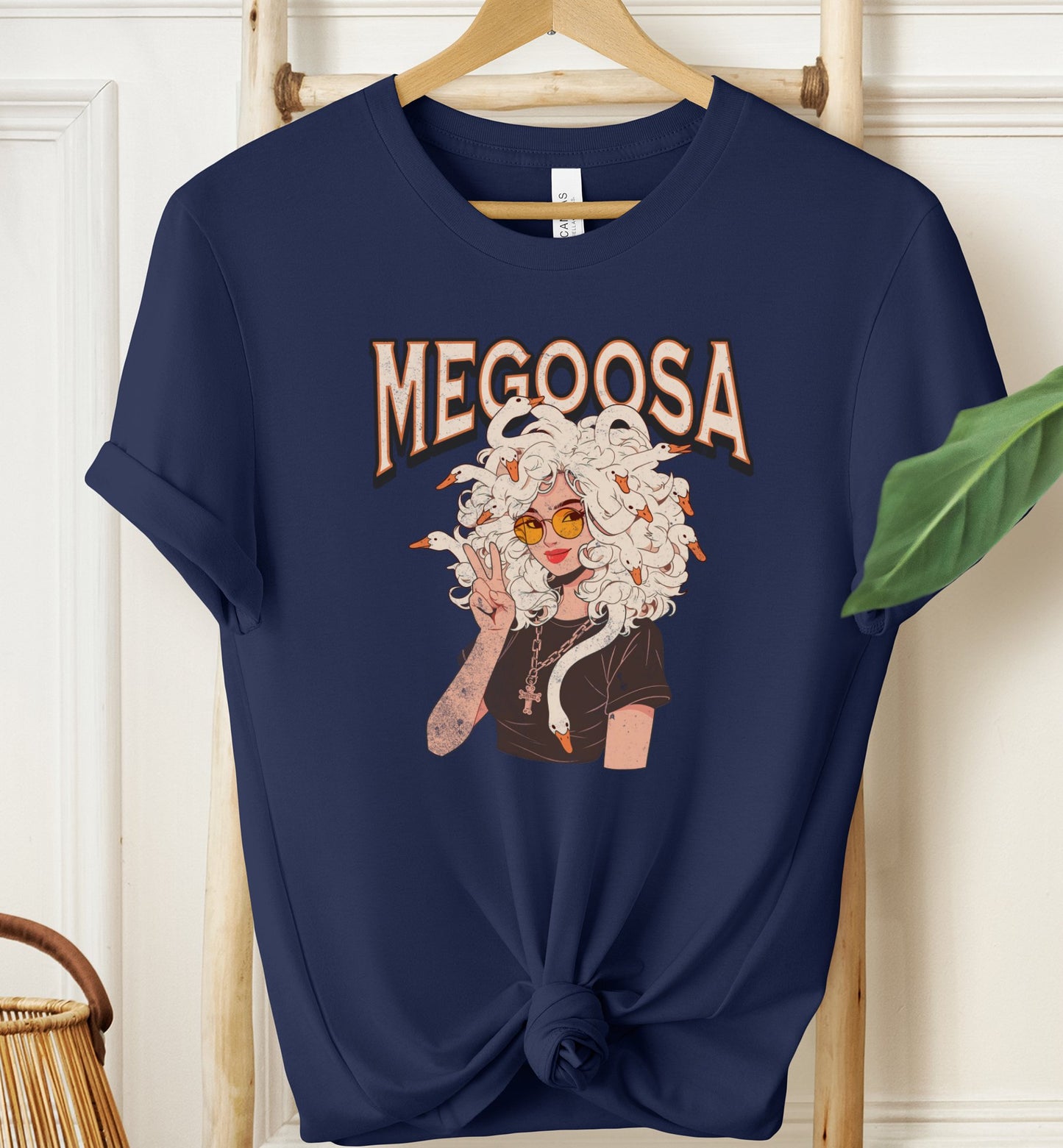 Megoosa T-shirt