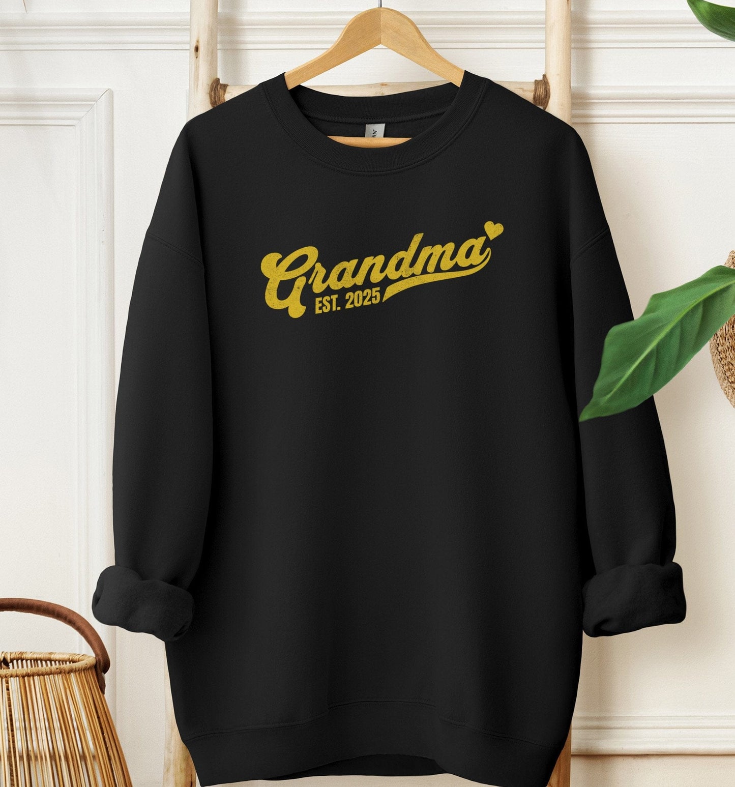 Grandma Heart Est 2025 Sweatshirt
