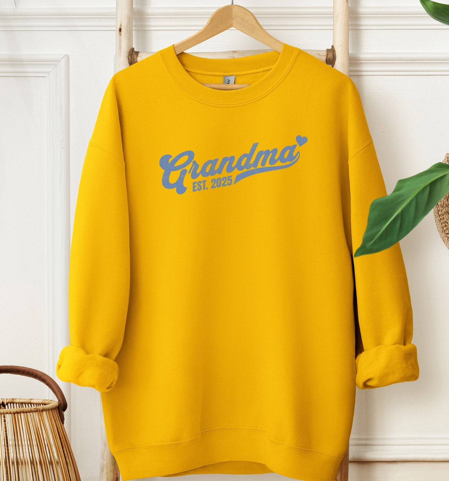 Grandma Heart Est 2025 Sweatshirt