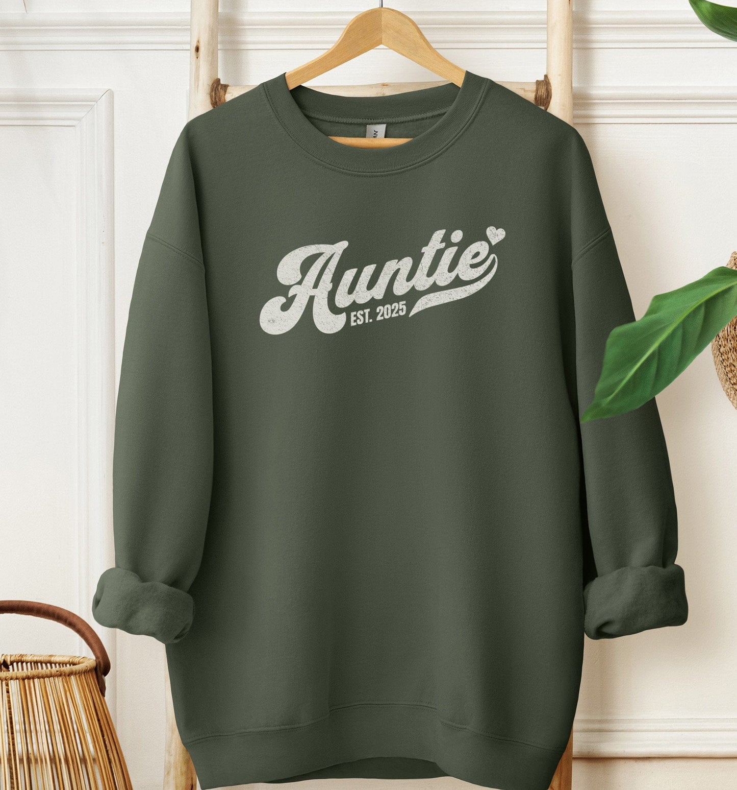 Auntie Heart Est 2025 Sweatshirt